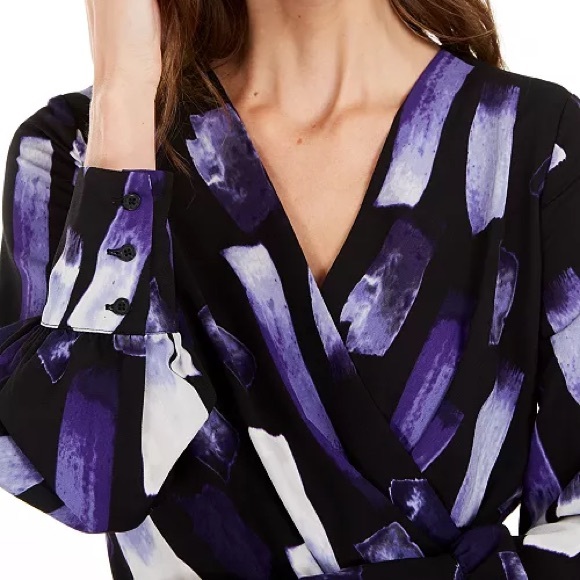 Alfani | Size M | Purple Abstract Surplice Faux‎ Wrap Blouse - Picture 10 of 11